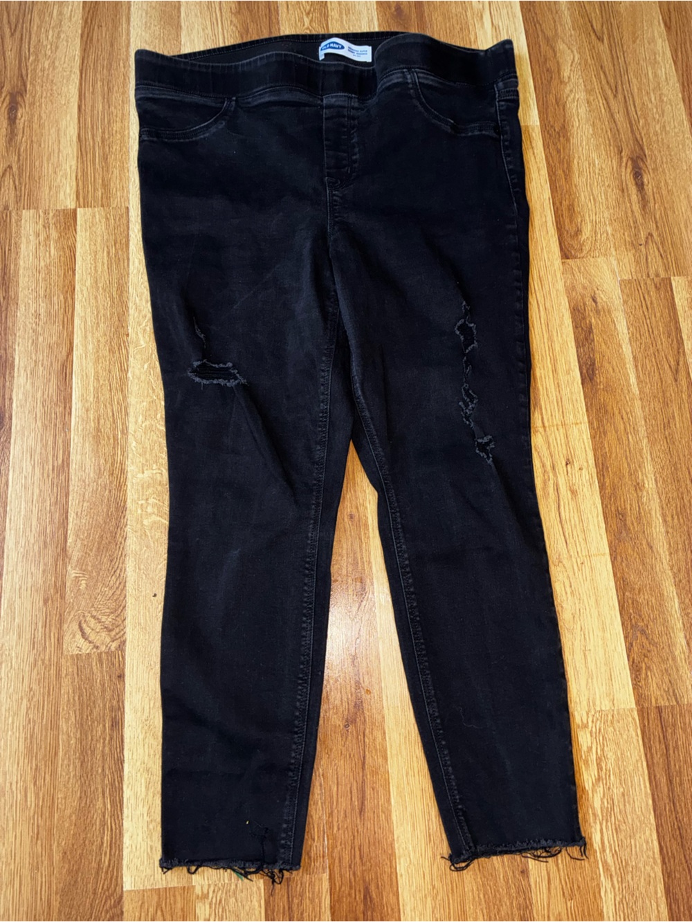 Old Navy Black Skinny Jeans with Distressed Details